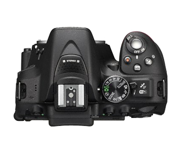 Nikon D5300 + Kit fotocamera reflex AF-S DX NIKKOR 18-140 mm VR 24,2 MP CMOS 6000 x 4000 pixel Nero