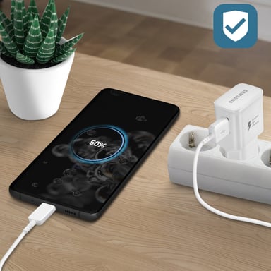 Samsung EP TA20EWENGEU Cargador de red sin cable de 15 W Blanco