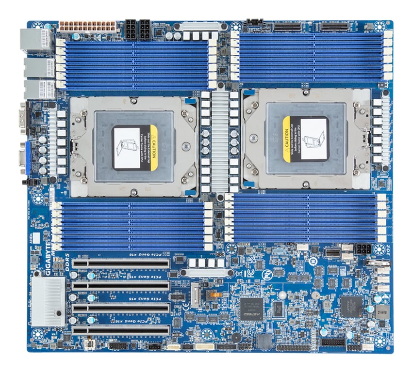 GIGABYTE MZ73 LM0 carte mère Socket SP5 ATX étendu Neuf - vue 3