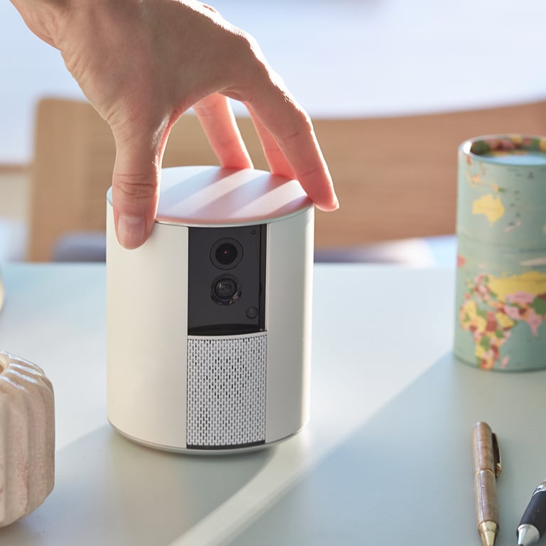 Somfy One+ Caméra de sécurité IP Intérieure 1920 x 1080 pixels Bureau Neuf - vue 2