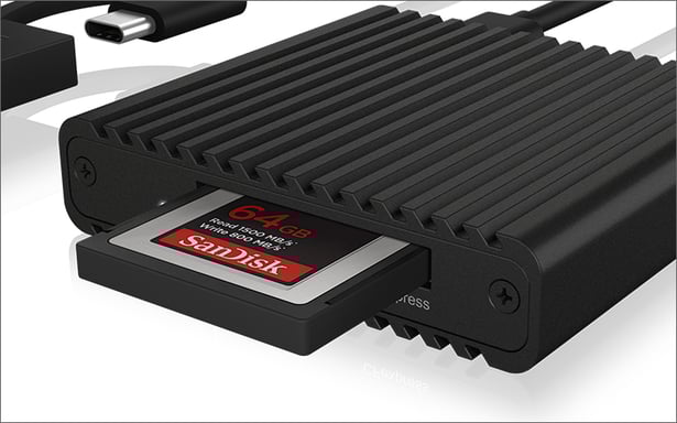 ICY BOX IB-CR404-C31 lector de tarjeta Negro