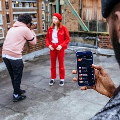 Canon EOS M50 + EF-M 15-45mm IS STM MILC 24,1 MP CMOS 6000 x 4000 Pixeles Negro