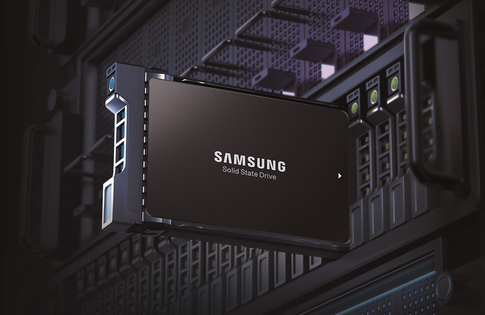 Samsung MZ QLB7T6B0 7 68 To 2.5 PCI Express 3.0 NVMe V NAND TLC Neuf - vue 2