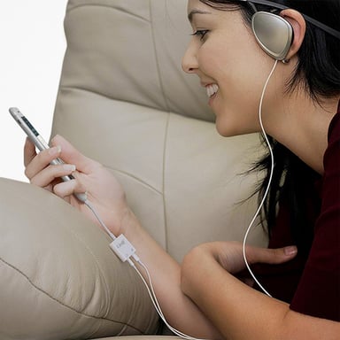 Adaptador Audio Carga iPhone a Doble Lightning Compacto LinQ Blanco