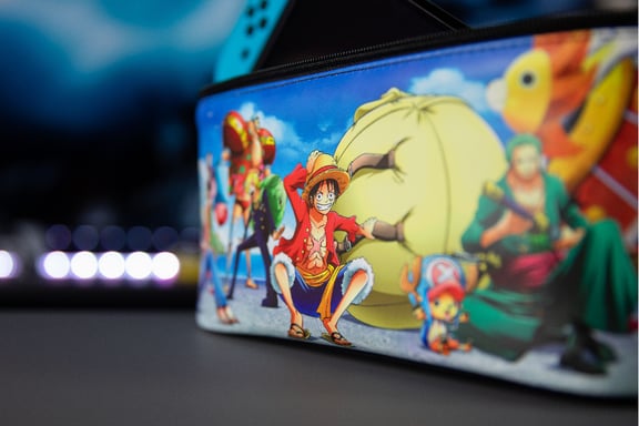 Konix 82521122061 funda para consola portátil Funda protectora rígida Nintendo Nylon Multicolor