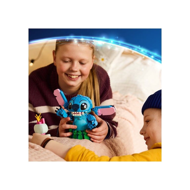 LEGO Disney 43296 Stitch et Scrump Set de construction 713 pièces dès 9 ans Bleu - Neuf