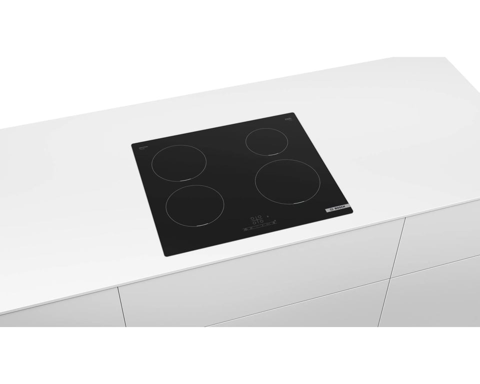 Plaque Induction Bosch PUE611BB5J – 4 Foyers, PowerBoost, TouchSelect - vue 2