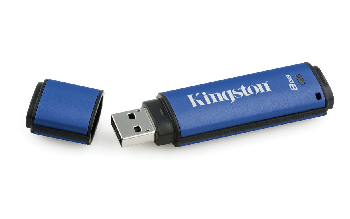 Kingston Data Traveler Vault 308GB USB3 AES - vue 4