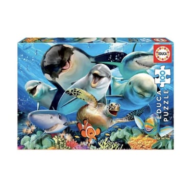 Puzzle de 100 piezas: Selfie submarino con animales marinos
