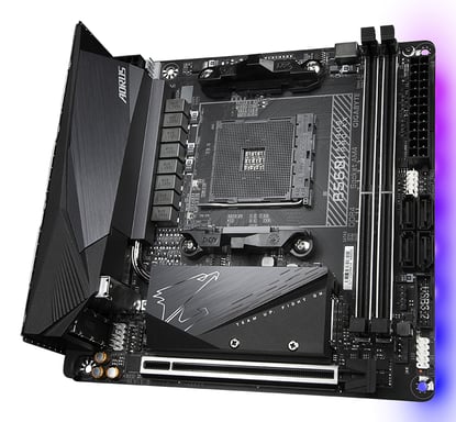 GIGABYTE B550I AORUS PRO AX Placa base - Procesadores AMD Ryzen 5000, VRM de 8 fases, hasta 5300 MHz DDR4, 1xPCIe 4.0 + 1xPCIe 3.0 M.2, Wi-Fi 6E, LAN 2.5GbE, USB 3.2 Gen 2