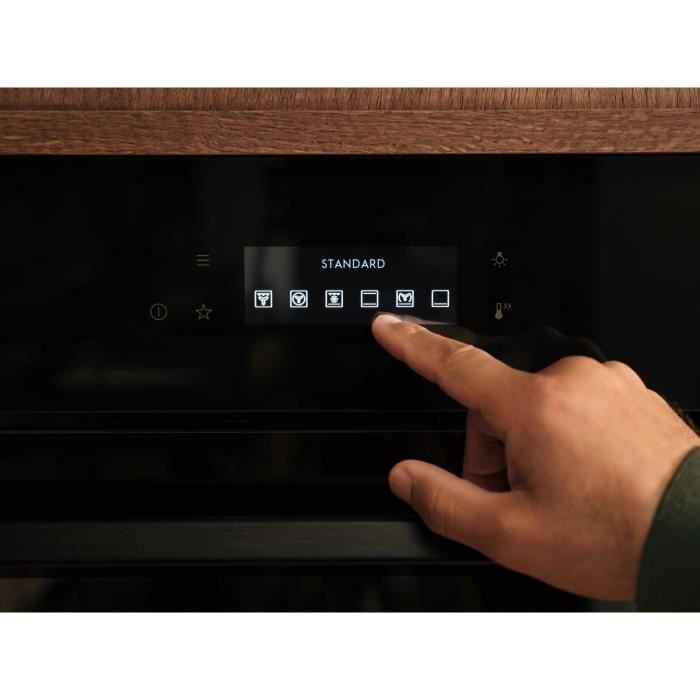 Four encastrable Pyrolyse Chaleur tournante pulsée ELECTROLUX EOF8P08X Inox Porte froide 59 4 x 59 4 x 56 8 cm - vue 6