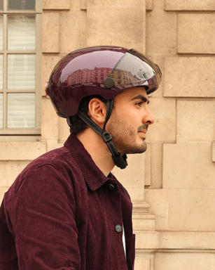 Cosmo Fusion+ Taille M, Violet - Casque avec éclairage Vélo Arrière Intelligent et Connecté - Feu Stop Automatique, Détection de Chute, Partage de trajet, Assurance Individuelle ALLIANZ offerte durant 1 an
