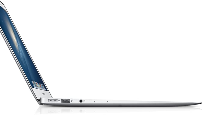MacBook Air Core i5 (2013) 11.6', 1.3 GHz 256 Go 4 Go  HD Graphics 5000, Argent - AZERTY