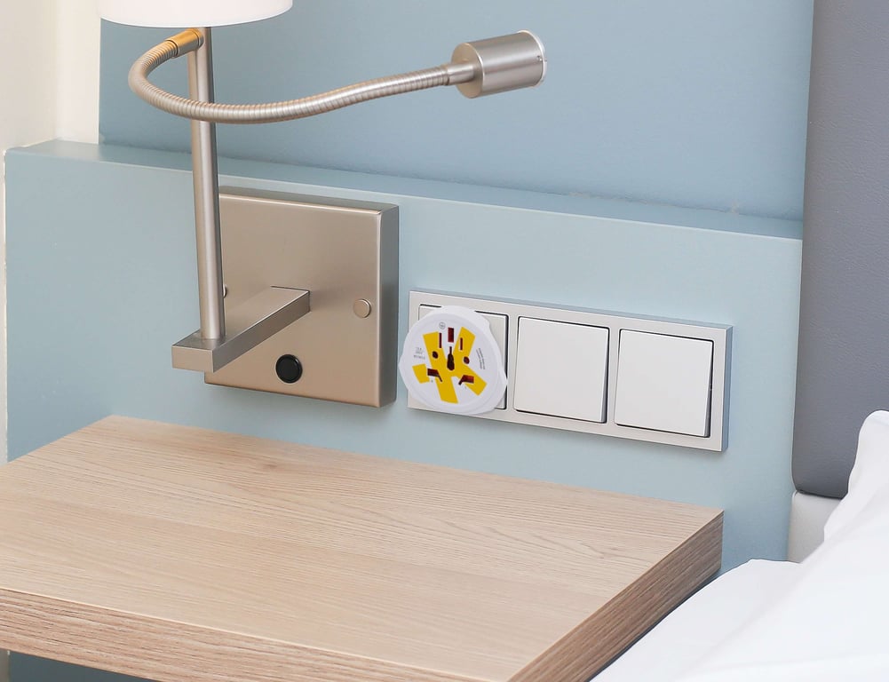 Adaptateur Skross MONDE VERS EUROPE - vue 2