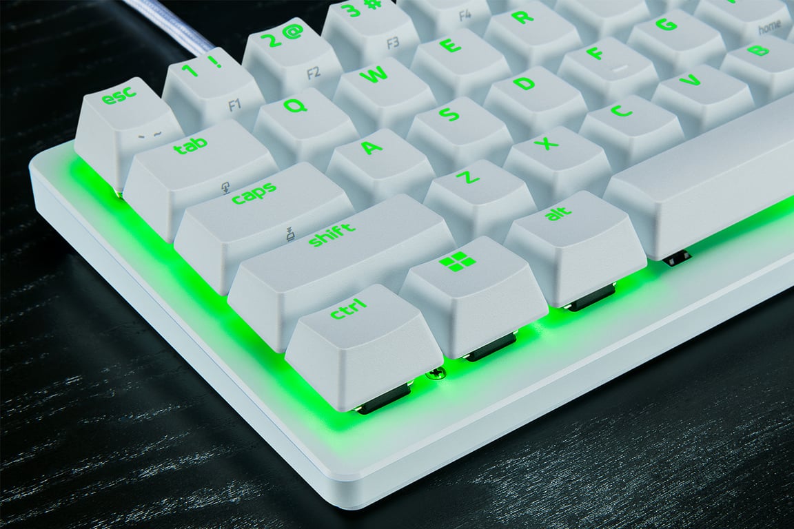 Razer RZ03-04990100-R3M1 clavier Gaming USB QWERTY Blanc - Neuf