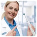 Spazzolino rotante oscillante per adulti Oral-B SmartSeries Smart 4 4100S Bianco