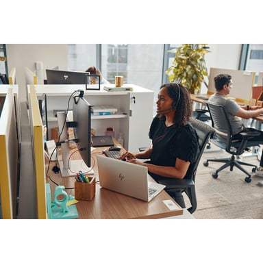 Poly Auriculares Blackwire 3215 monaural USB-C + conector de 3,5 mm + adaptador USB-C/A (paquete)