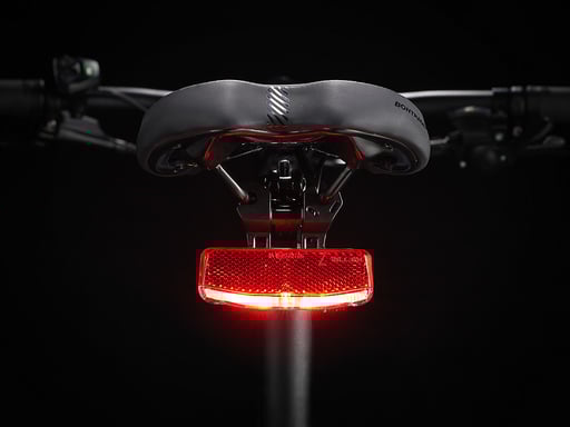 Trek Bikes Dual Sport+ 2 Gris Aluminium XL 69,8 cm (27.5'') 17,4 kg Lithium-Ion (Li-Ion)