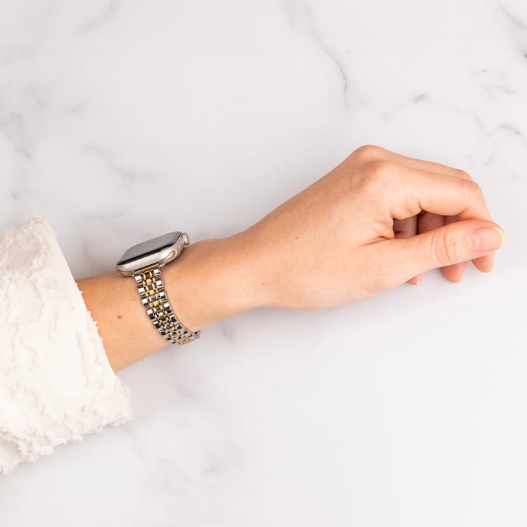 Selencia Bracelet en acier slim style Jubilee pour Apple Watch | 38/40/41/42 mm - Argent et Or - Neuf
