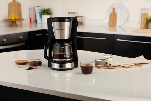 Russell Hobbs 27400-56 machine à café Semi-automatique Machine à café filtre 1,25 L