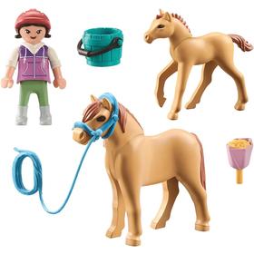 Playmobil 71498 Niña Con Poni Y Potro