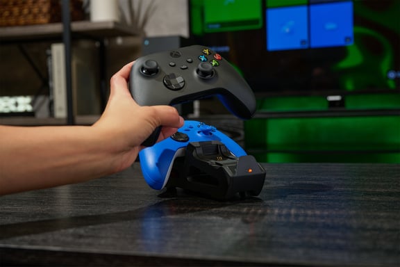 PowerA 1519564-01 accesorio de controlador de juego Soporte de recarga