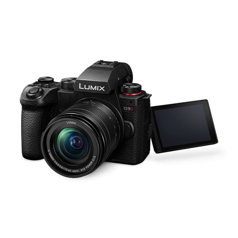 PANASONIC LUMIX G9 II + 12 60 f3.5 5.6 + Sac et Carte SD 4 Go Neuf - vue 4