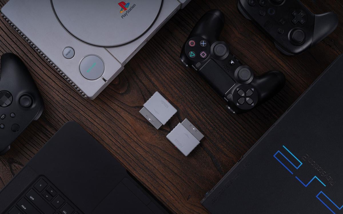8Bitdo Retro Receiver for PS1 PS2 & Windows Compatible with Xbox Series Controller Xbox One Bluetooth Controller Switch Pro and PS5PS4 Controller - vue 4