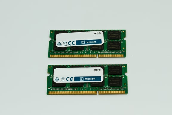Hypertec HYSK313512816GB módulo de memoria 16 GB 2 x 8 GB DDR3 204-pin SO-DIMM