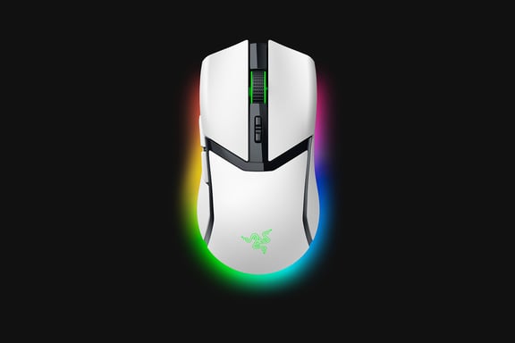 Razer Cobra Pro ratón Juego mano derecha RF Wireless + Bluetooth + USB Type-C Óptico 30000 DPI