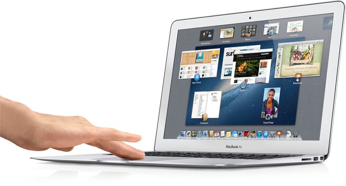 MacBook Air Core i5 (2012) 11.6', 1.7 GHz 128 Go 4 Go  HD Graphics 4000, Argent - AZERTY