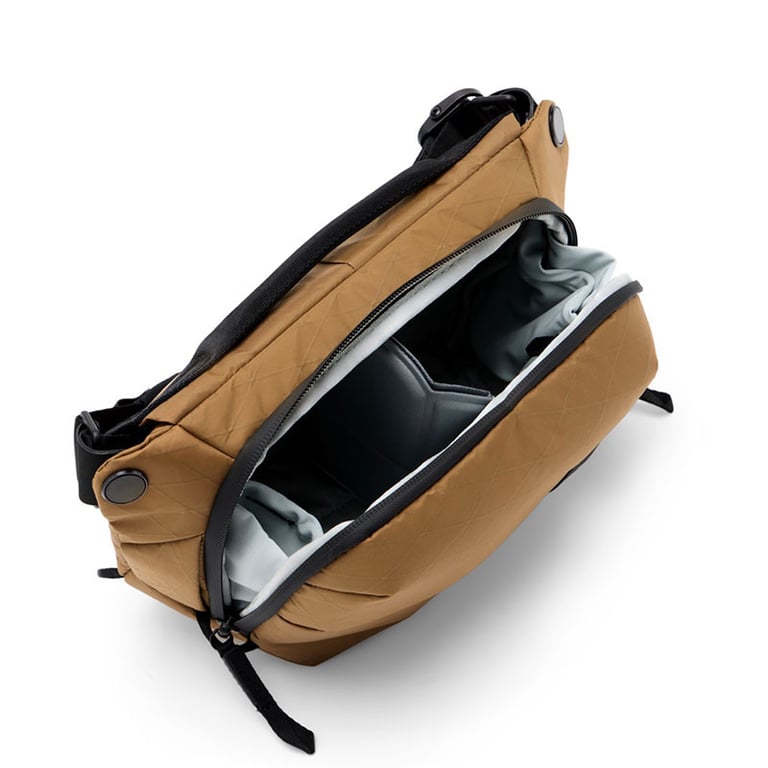 PEAK DESIGN EVERYDAY SLING 3 COYOTE - vue 6