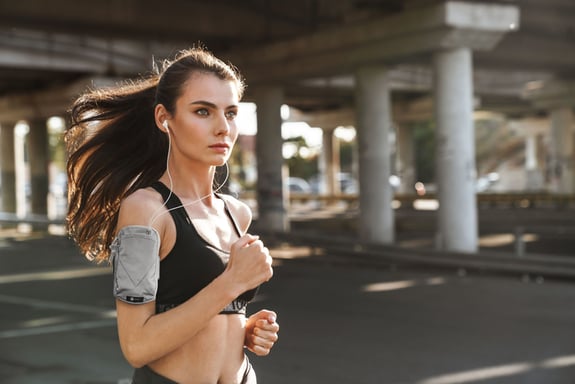 Cellularline Armband Pocket - Universal Brazalete deportivo con dos bolsillos