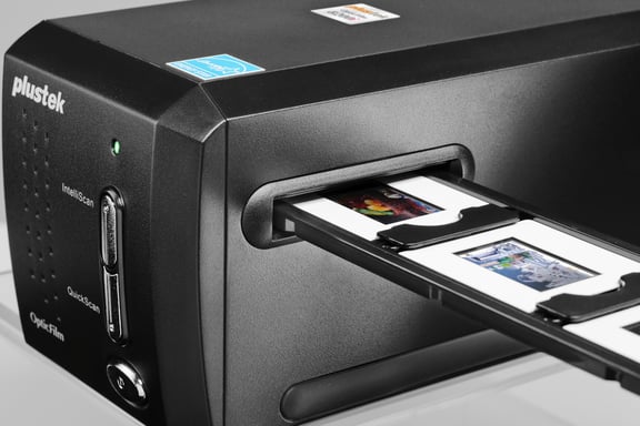 PanzerGlass 0227 cover protettiva per cellulare Nero Apple - iPhone 7, Apple - iPhone 8, Apple - iPhone SE 2020, Apple - iPhone SE 2022