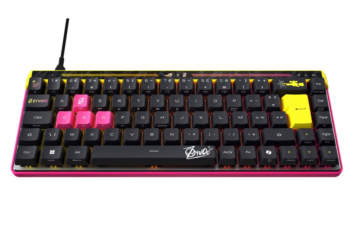 ASUS ROG Falchion Ace HFX Zywoo Edition - vue 3