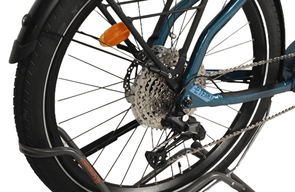 E-Teru Y Universal EQ - Bicicleta eléctrica VTC reacondicionada