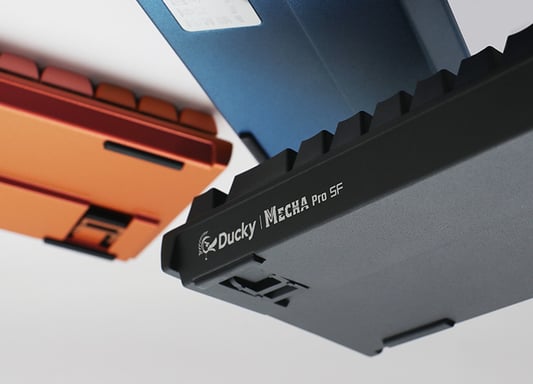 Ducky Mecha Pro SF clavier Jouer USB Allemand Noir