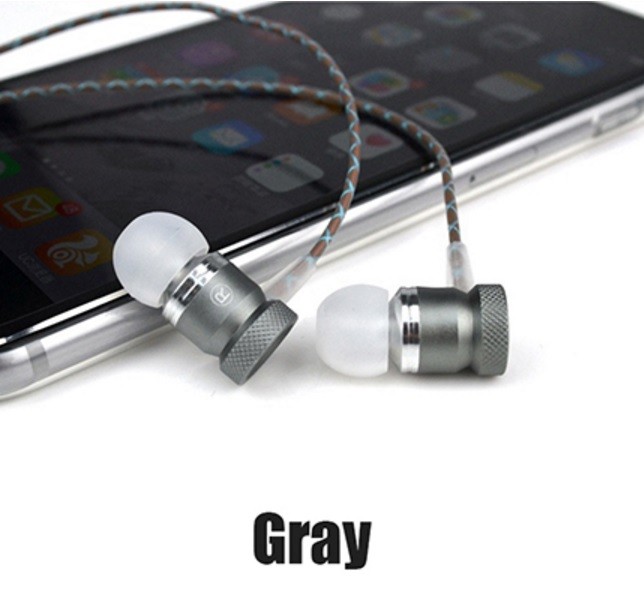 Ecouteurs Metal pour Smartphone avec Micro Kit Main Libre INTRA-AURICULAIRE Casque Universel Jack (GRIS)
