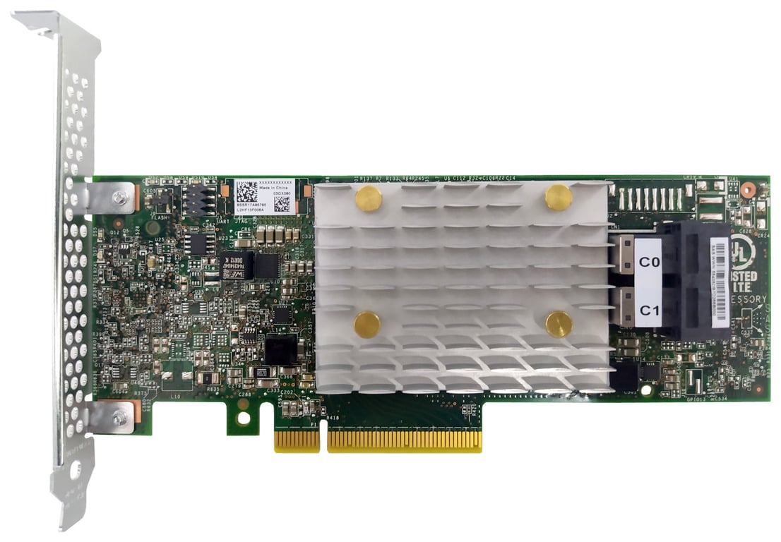 Carte et Adaptateur d'Interfaces Interne Lenovo 4Y37A72480 – SAS, PCIe 3.0, 12 Gb/s