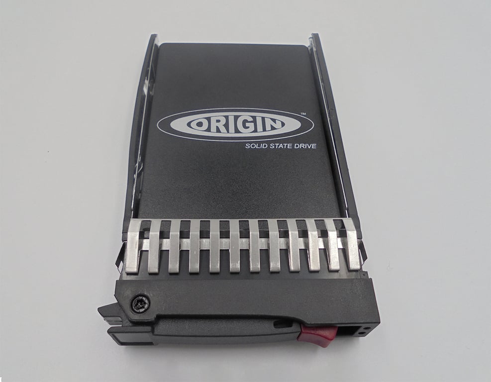 Origin Storage Enterprise Disque SSD 1.92 To échangeable à chaud 3.5 SATA 6Gb/ - vue 1
