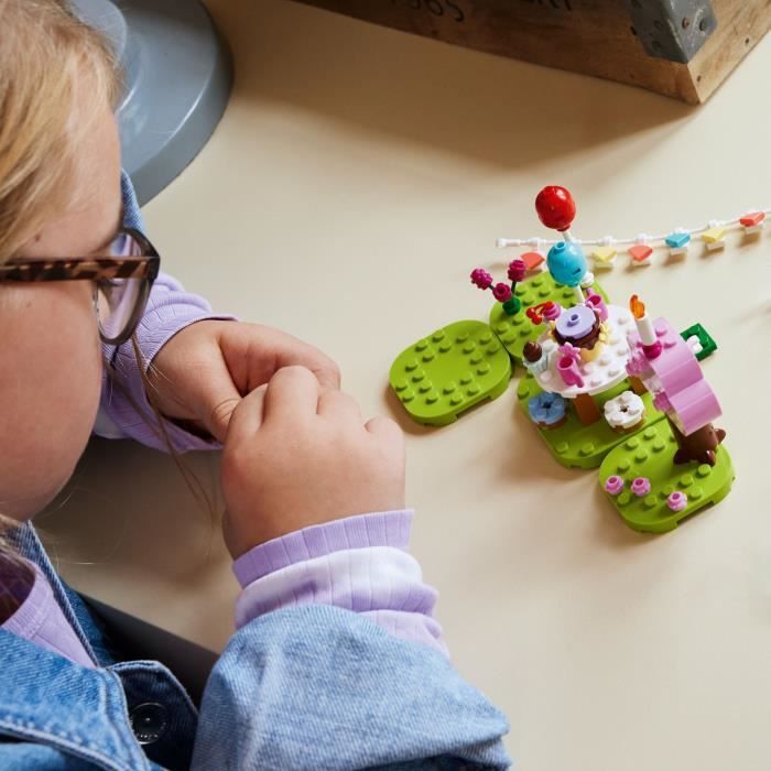 Lego Animal Crossing Goûter D'anniversaire De Lico 77046 Lego - vue 3