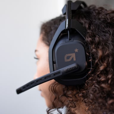 ASTRO Gaming A50 + Stazione Base Cuffia wireless ad archetto Play Nero, Oro