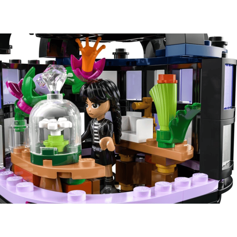 LEGO Wednesday Le Dahlia Noir 76784 - vue 7