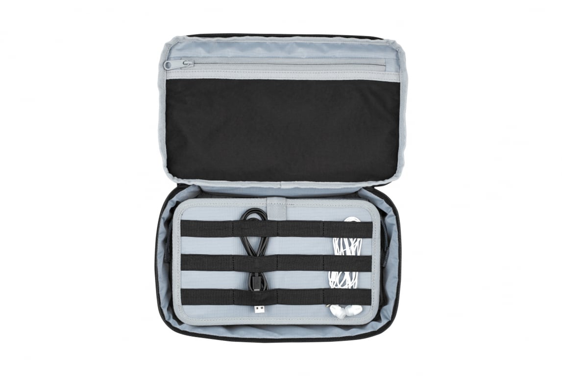 Asus ROG Tech Pouch BC1003 - vue 3