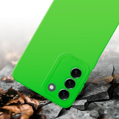 Coque pour Samsung Galaxy S22 PLUS en FLUID VERT Housse de protection Étui en silicone TPU flexible
