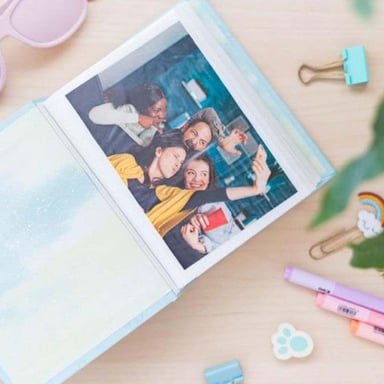 Disney Álbum de fotos Stitch 100 bolsillos rígido 10x15cm Azul Claro