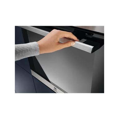 FOURS MULTIFONCTION CATALYSE-Nettoyage Catalyse - Classe d`efficacité é ELECTROLUX - EOH3C01BX