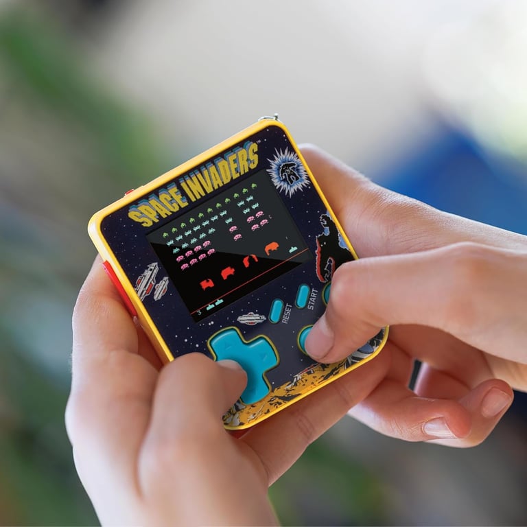 Super Micro Space Invaders Porte Clefs Gamer Neuf - vue 2