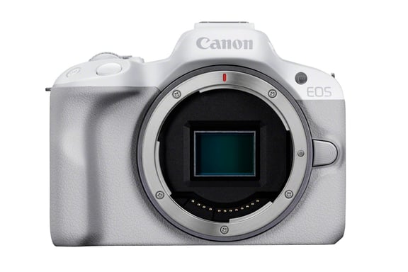 Canon EOS R50, White + RF-S 18-45mm F4.5-6.3 IS STM Kit MILC 24,2 MP CMOS 6000 x 4000 pixels Blanc