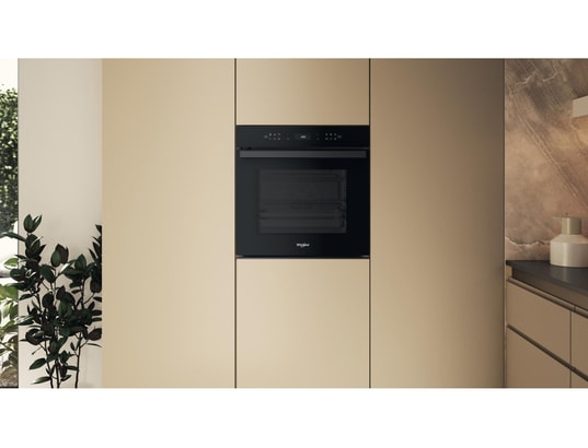 Four encastrable Whirlpool WOI68PT1SBAF 73 L AirFry Pyrolyse 6ème Sens Noir - Neuf